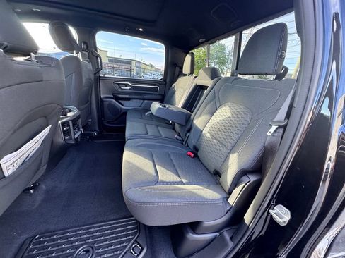 New 2026 RAM 1500 4x4 Crew Cab image 16