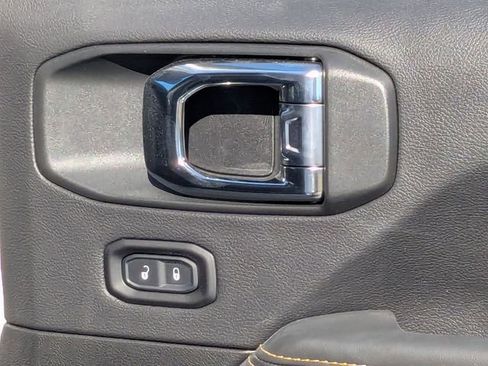 New 2025 Jeep Wrangler Unlimited Rubicon 392 image 35