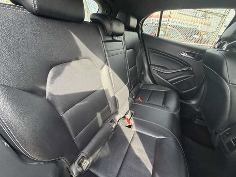Used 2020 Mercedes-Benz GLA 250 image 25