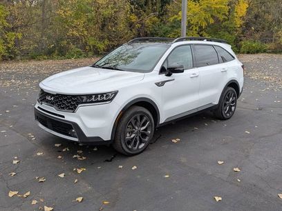 Certified 2022 Kia Sorento X-Line EX