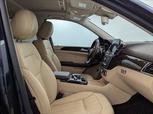 Used 2018 Mercedes-Benz GLE 350 w/ Premium 1 Package image 16