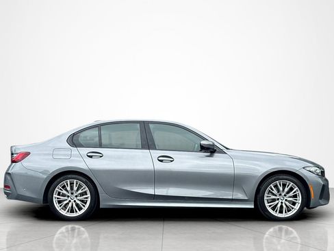 Used 2023 BMW 330i Sedan w/ Parking Assistance Package RWD image 6