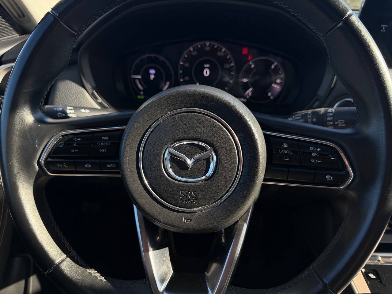 Used 2024 MAZDA CX-90 Plug-In Hybrid w/ Preferred AWD/4WD image 23
