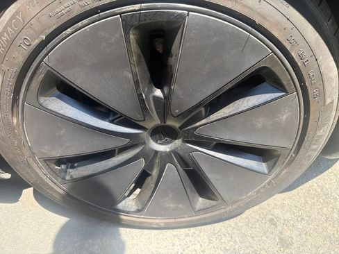 Used 2024 Tesla Model 3 Long Range AWD/4WD image 5