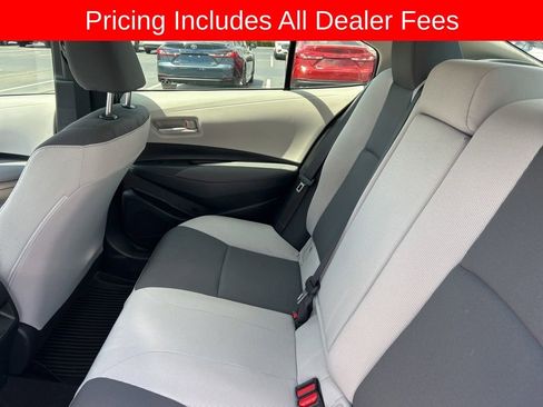 Used 2023 Toyota Corolla LE FWD image 12