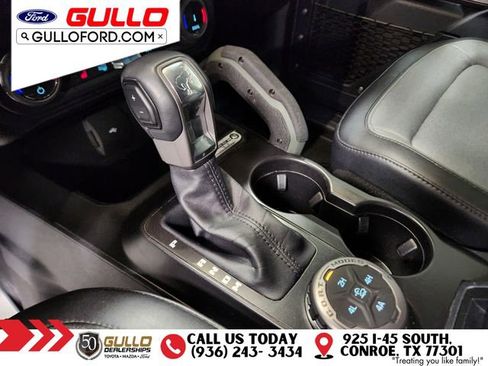 Used 2022 Ford Bronco Everglades image 27