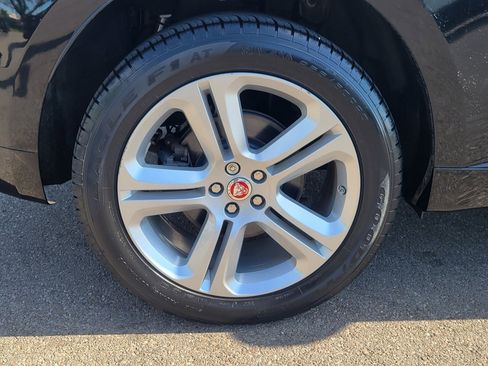 Used 2019 Jaguar F-PACE R-Sport AWD/4WD image 5