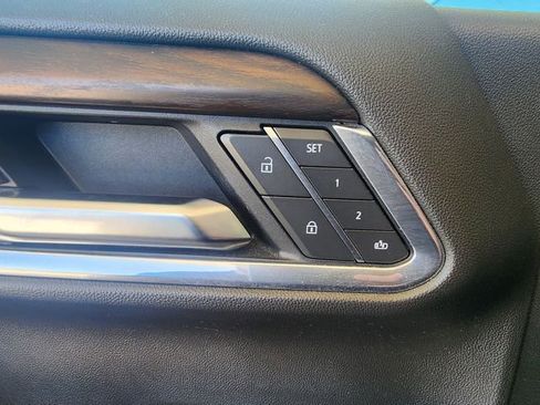 Used 2025 GMC Sierra 1500 SLT image 26