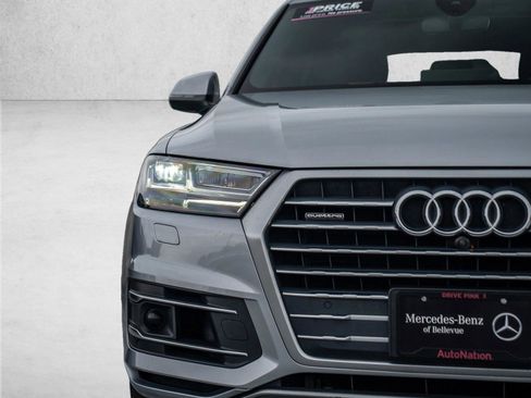 Used 2019 Audi Q7 3.0T Premium Plus w/ Premium Plus Package AWD/4WD image 6