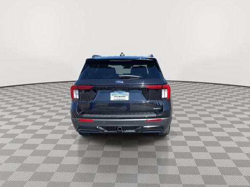 Used 2025 Ford Explorer ST-Line AWD/4WD image 6
