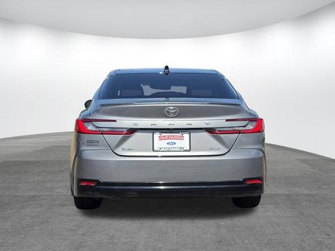Used 2025 Toyota Camry XLE w/ Premium Package FWD image 5