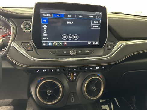 Used 2023 Chevrolet Blazer Premier FWD image 21
