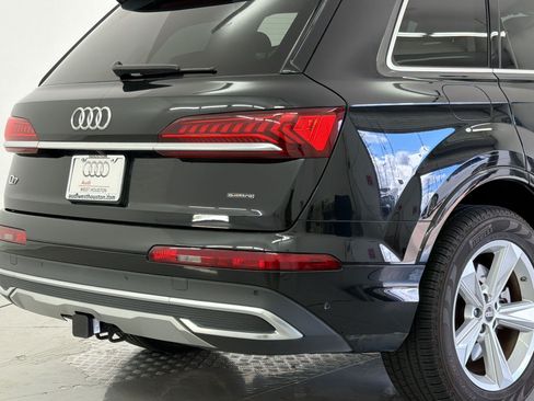 Used 2024 Audi Q7 2.0T Premium w/ Convenience Package AWD/4WD image 28