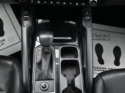 Used 2022 Kia Telluride S FWD image 21