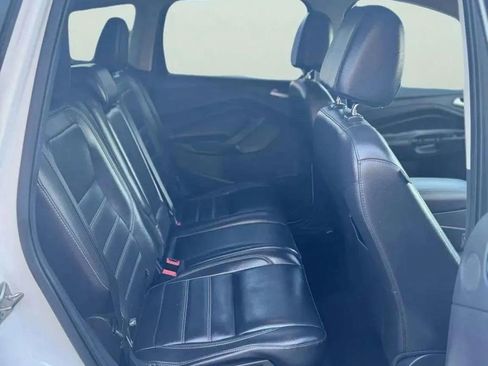 Used 2017 Ford Escape Titanium image 13