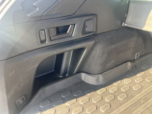 Used 2023 Subaru Outback Premium image 46