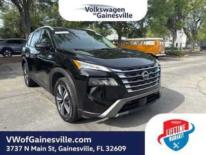 Used 2024 Nissan Rogue SL