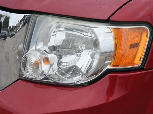 Used 2010 Ford Escape Limited FWD image 24