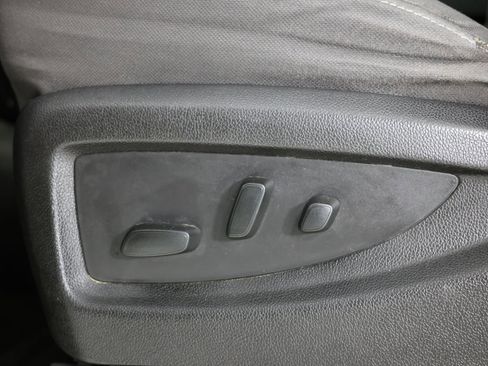 Used 2016 Chevrolet Silverado 2500 LT w/ LT Convenience Package image 23