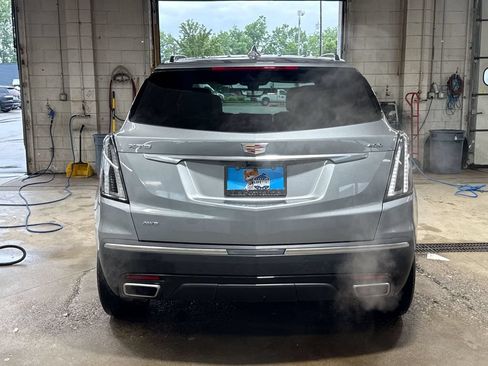 Used 2024 Cadillac XT5 Sportv w/ Technology Package AWD/4WD image 4