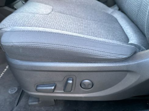 Used 2023 Hyundai Santa Fe Blue image 12