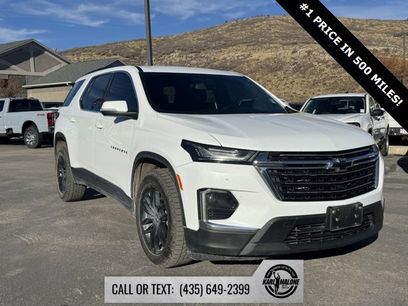 Used 2022 Chevrolet Traverse LT