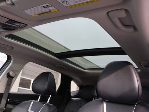 Certified 2024 Hyundai Tucson Limited image 18