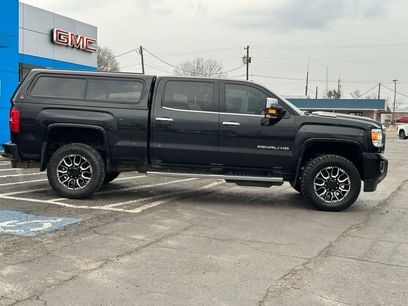 Used 2019 GMC Sierra 2500 Denali w/ Duramax Plus Package