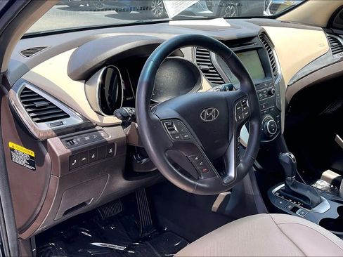Used 2017 Hyundai Santa Fe Sport w/ 2.0T Ultimate Tech Package 05 AWD/4WD image 14