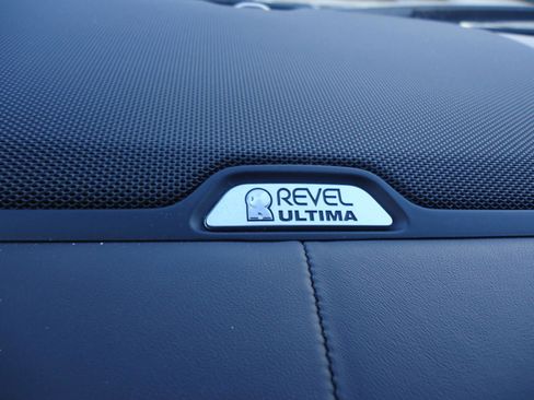 Used 2020 Lincoln Navigator Black Label w/ Cargo Convenience Package image 21