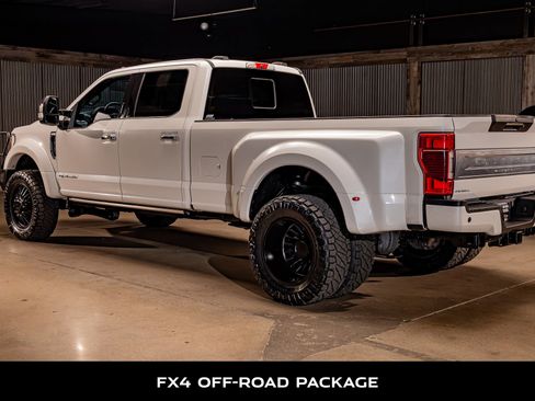 Used 2020 Ford F450 Platinum w/ FX4 Off-Road Package image 7