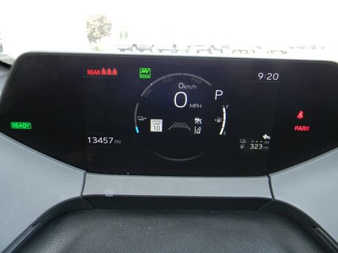 Used 2024 Toyota Prius Prime FWD image 10