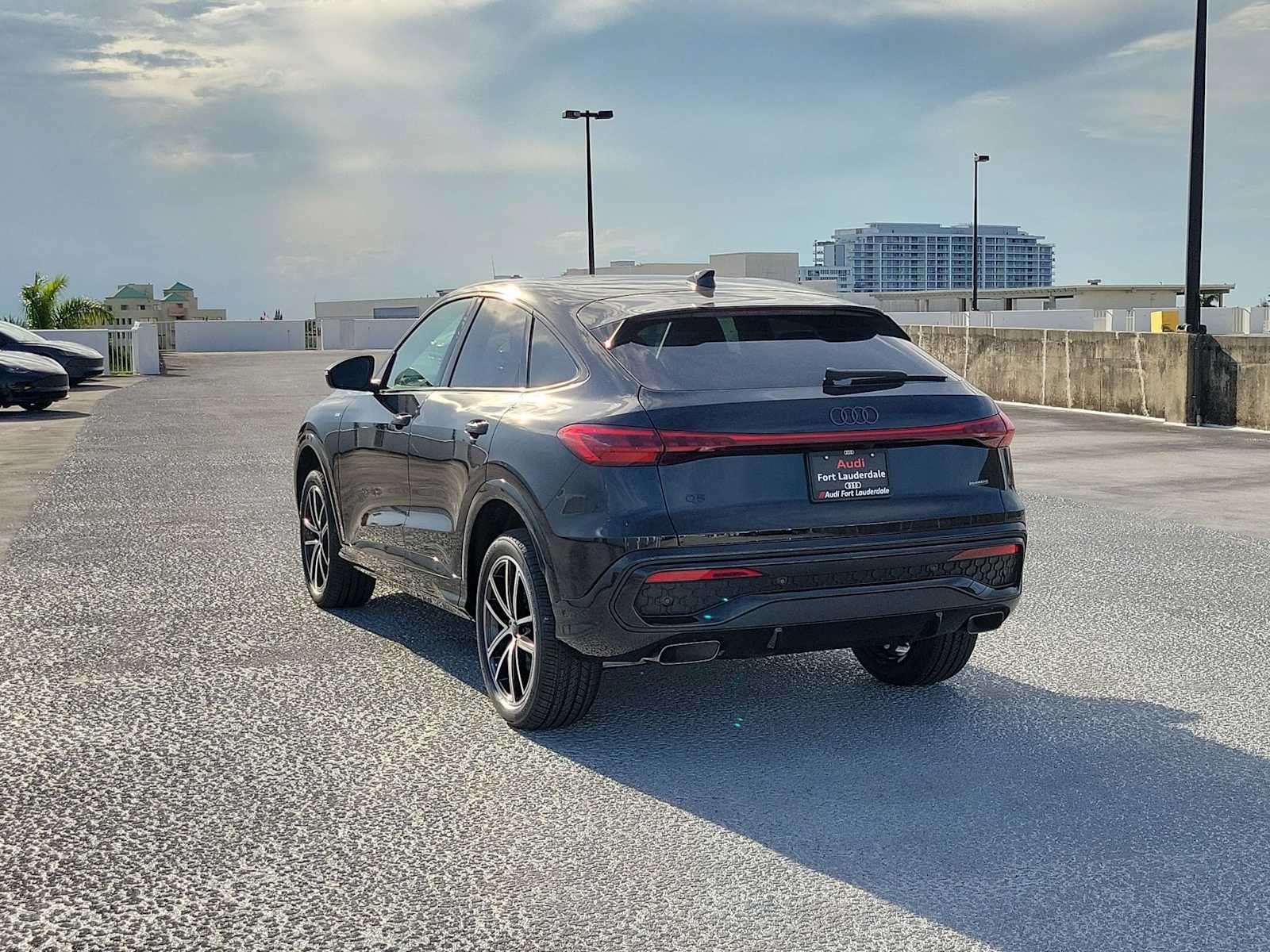 New 2026 Audi Q5 Premium AWD/4WD image 4