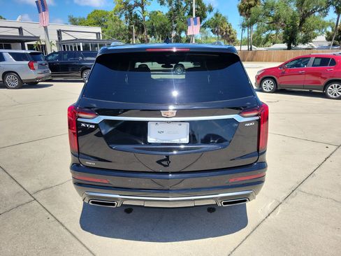 Certified 2023 Cadillac XT6 Premium Luxury AWD/4WD image 5