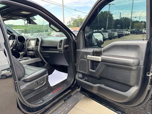 Used 2018 Ford F150 Raptor w/ Equipment Group 802A Luxury AWD/4WD image 44