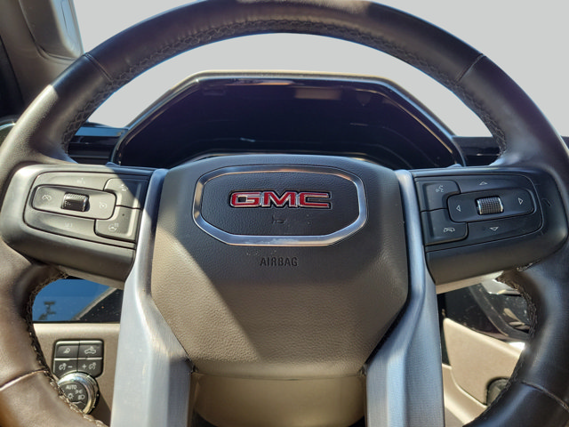 Used 2023 GMC Sierra 1500 SLT w/ SLT Premium Plus Package AWD/4WD image 31
