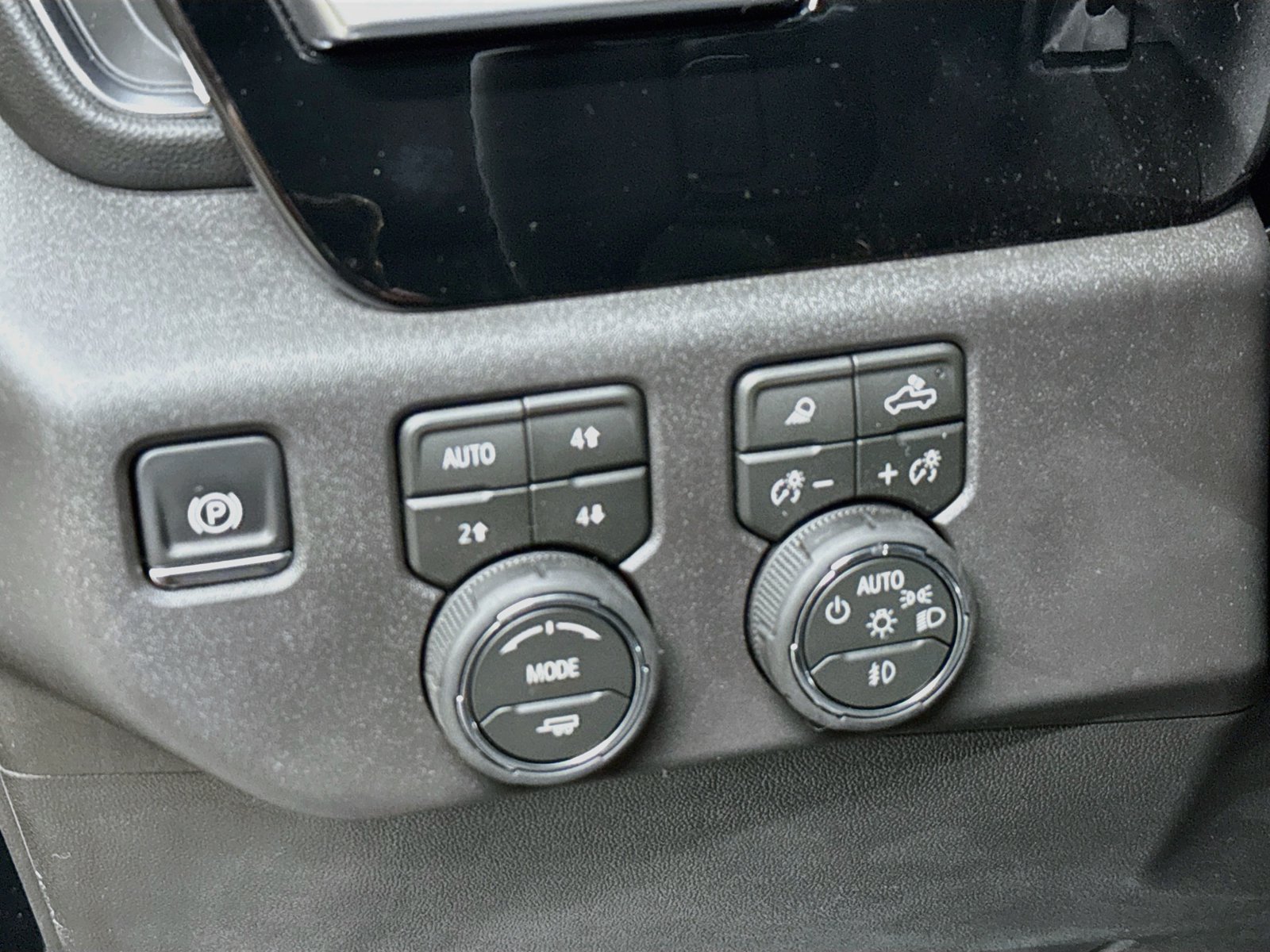New 2026 Chevrolet Silverado 1500 RST w/ RST All Star Premium Package AWD/4WD image 11