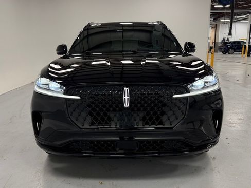 Used 2025 Lincoln Aviator Reserve w/ Equipment Group 201A image 6