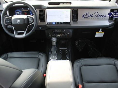 New 2025 Ford Bronco Outer Banks image 12