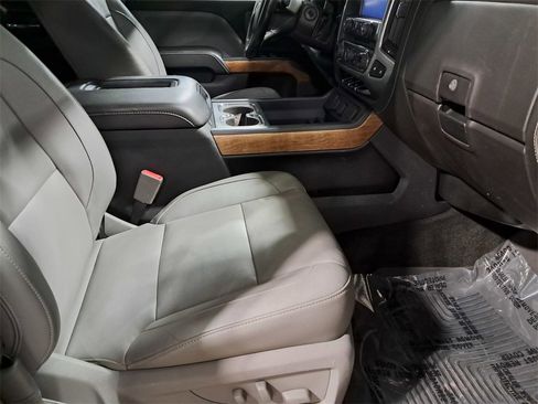 Used 2018 Chevrolet Silverado 1500 LTZ w/ Sport Package image 13