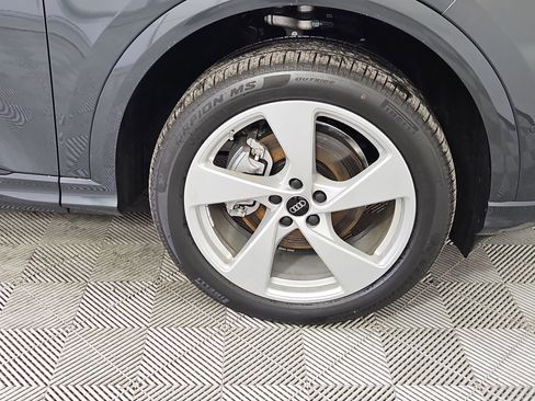 New 2026 Audi Q5 Premium Plus AWD/4WD image 10