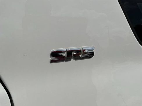 Used 2017 Toyota 4Runner SR5 Premium AWD/4WD image 14