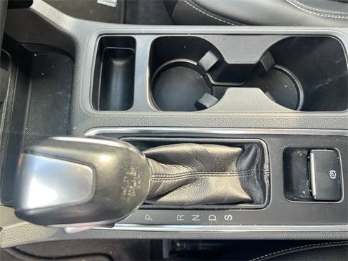 Used 2018 Ford Escape Titanium image 25