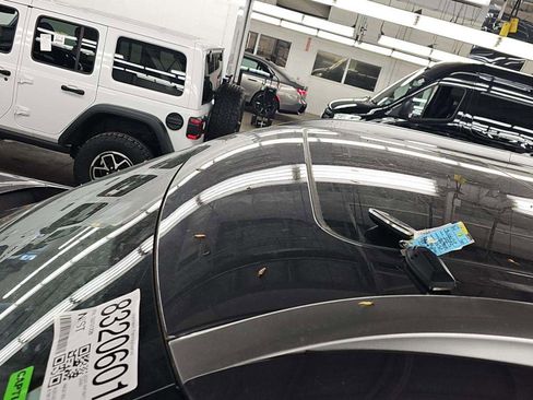 Used 2025 INFINITI QX80 Luxe AWD/4WD image 24
