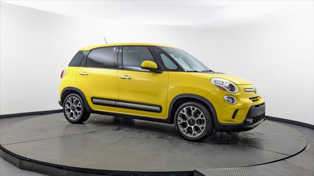 Used 2014 FIAT 500L Trekking w/ Popular Equipment Group FWD image 11