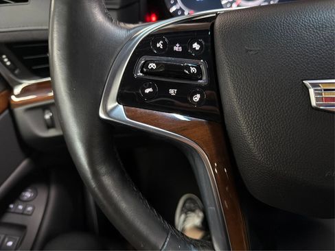 Used 2016 Cadillac Escalade Premium AWD/4WD image 25