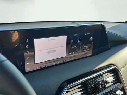 New 2026 Nissan Armada SL w/ Captain's Chari Seat Package image 17