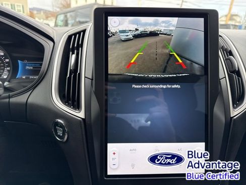 Certified 2024 Ford Edge SE image 22