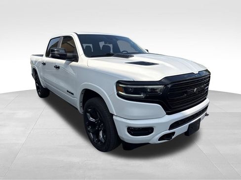 Used 2024 RAM 1500 Limited AWD/4WD image 3