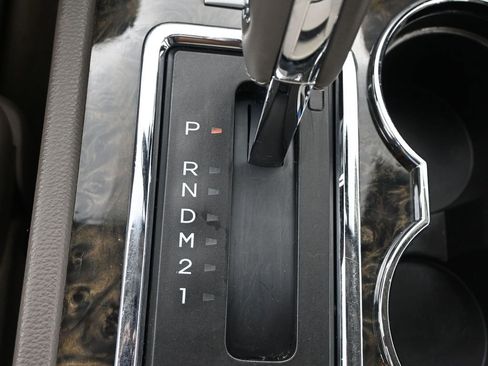 Used 2017 Lincoln Navigator Select image 33